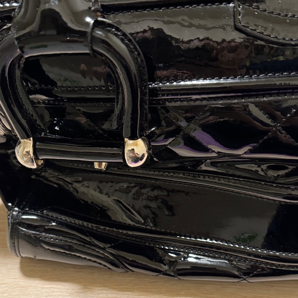 Authentic Burberry Black Patent Bag with Lock & Key (COA included) - - Picture 7 of 16